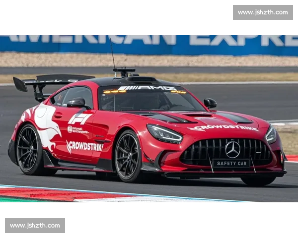 F1安全车突然出动如何改变比赛格局与车队战术安排全景分析